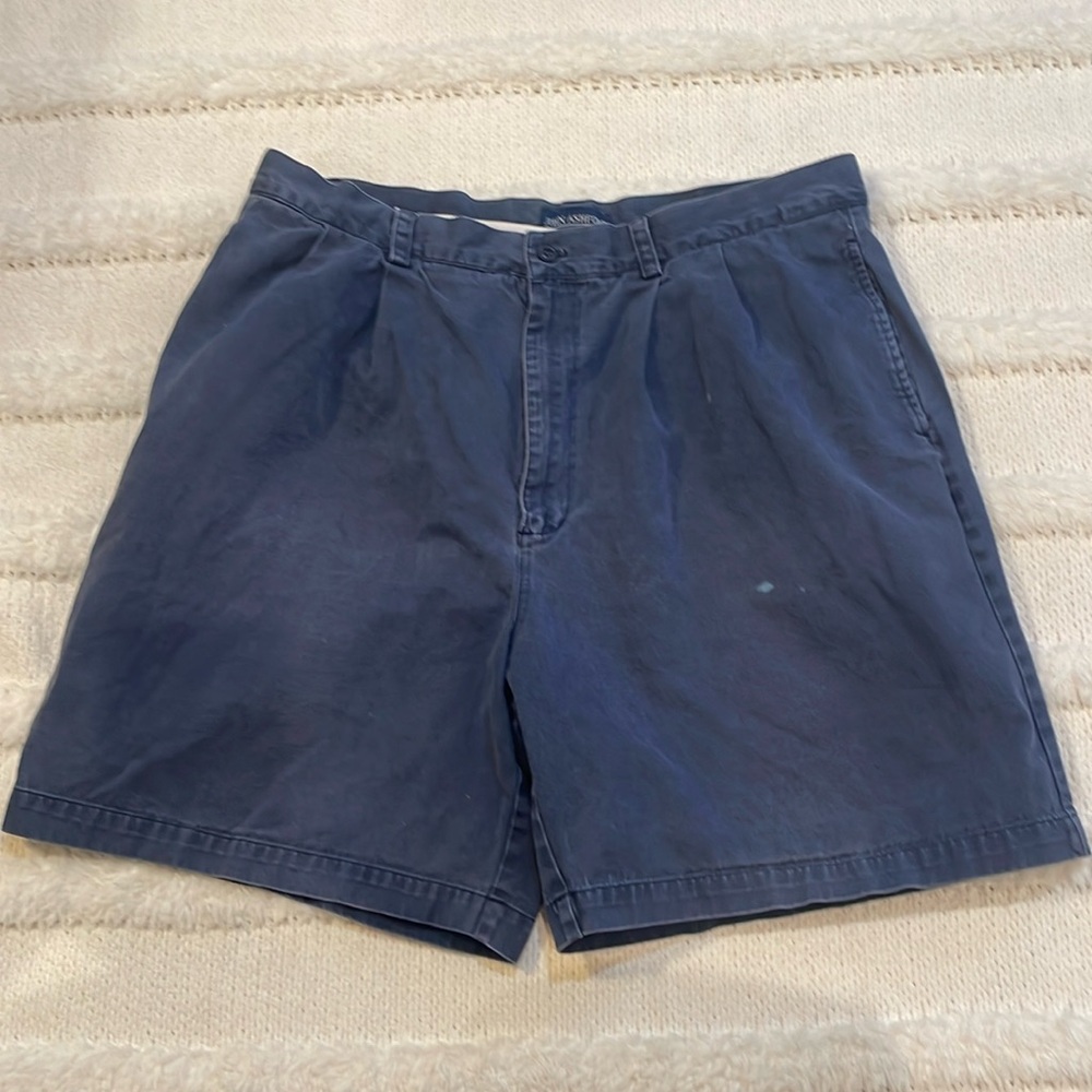 Vintage 90s John Ashford shorts pleated front 100% cotton navy blue mens size 38